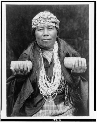 Hupa_female_shaman_Creator(s)-_Curtis,_Edward_S.,_1868-1952,_photographer_Date_Created_Published-_c1923.